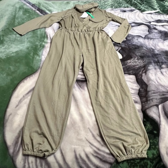 Stitch & pine romper - Picture 1 of 9
